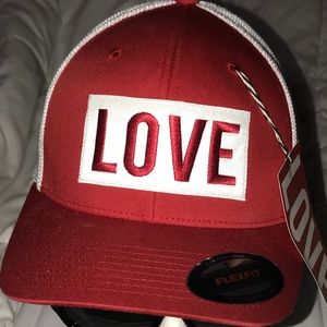 LOVE THE HAT Accessories - WHITE RED ❤️LOVE THE HAT ❤️ VIP LIMITED EDITION LOVE THE HAT Accessories - WHITE RED ❤️LOVE THE HAT ❤️ VIP LIMITED EDITION